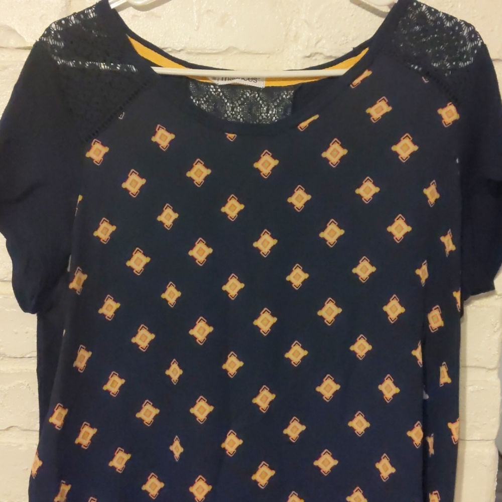 Detailed shirt